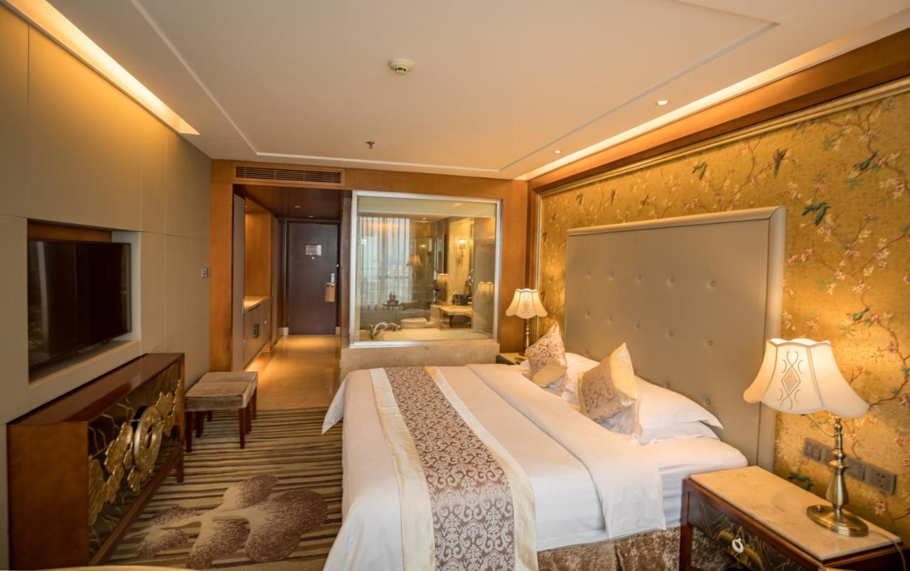 Sunshine Hotel ז'אנגג'יאג'י מראה חיצוני תמונה